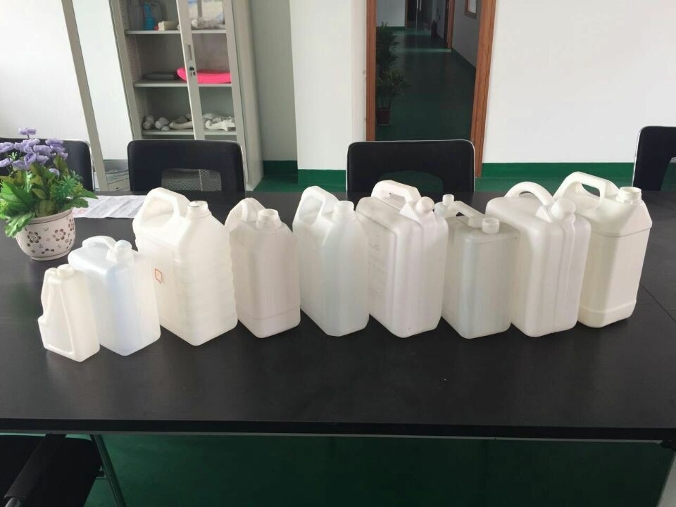 Chemical 10L Automatic PE Bottle Blow Moulding Machine  Auto Blowing Machine